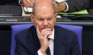 Шолц призова за укрепването на бойната способност на Украйна