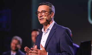 Трайчо Трайков за МОЧА: Има отлепени и падащи плочи, има поставена нова тежка плоча, без никакви строителни книжа 