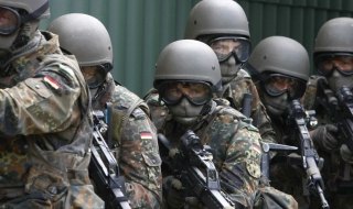 Германия започва набиране на хиляди нови войници