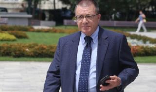 Бойко Ноев: И шпионството, и театърът около него хвърлят огромен срам върху България