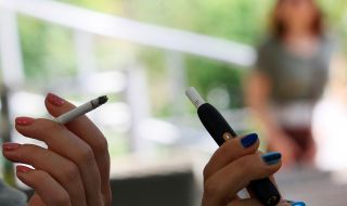 Забраниха електронните цигари в градския транспорт в София