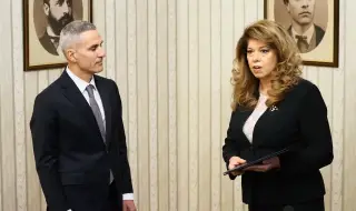 Андрей Гюров представя служебния кабинет (НА ЖИВО)