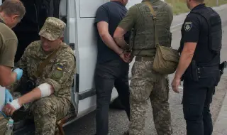 "Бусифициран" мъж прободе с нож военен във Виница