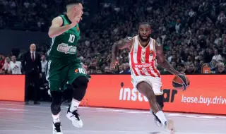 Български национал игра на ниво, но Цървена звезда загуби от Панатинайкос