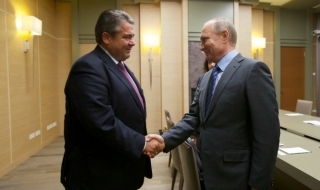 Зигмар Габриел иска изграждането на „мостове“ с Русия