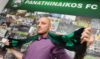 Иван Иванов подписа с Панатинайкос