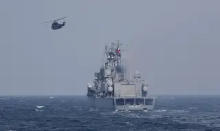 Русия съобщи за удари по два украински кораба в Черно море