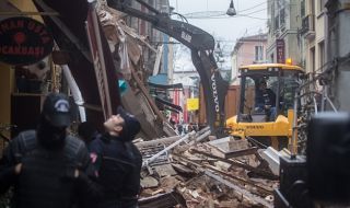 Четирима ранени при рухването на покрив на жилищна сграда в Будапеща 
