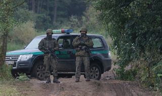 Полша обяви извънредно положение на границата