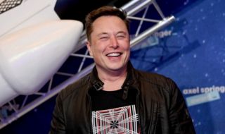 Космическите туристи на борда на капсула на SpaceX се върнаха на Земята