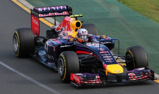 Red Bull обжалва наказанието на Рикардо