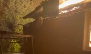 Дрон удари жилищен блок в Суми, тревога в 9 руски области