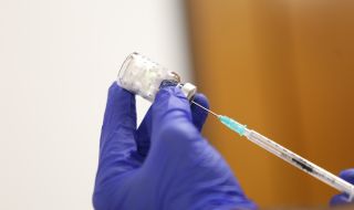 ММА боец намушкал лекар при спор за ползата от ваксините
