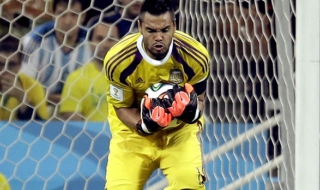 Бенфика подписва с Ромеро