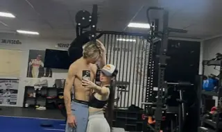 Никола Цолов и Крисия официално разкриха връзката си