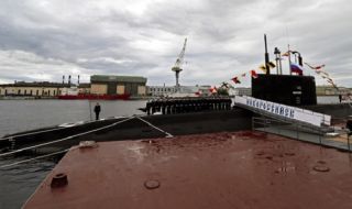 Извън строя! Повреденият руски кораб не е в състояние да участва в бойни мисии (ВИДЕО)