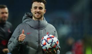 Ливърпул дължи 12 милиона паунда на Уулвърхамптън