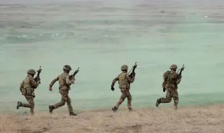 Гърция проведе мащабно военно учение в Еврос и Егейско море