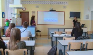 В София беше открито първото училище за деца на украински бежанци