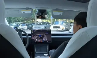 Акционери съдят Tesla и Илон Мъск заради проблеми с автономните автомобили
