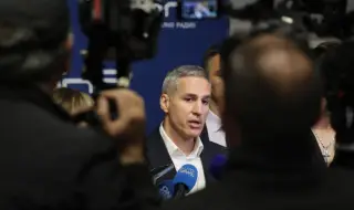 Андрей Гюров: Решението за кандидатура за президент не се взима емоционално