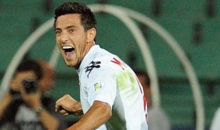 Манолев под въпрос за мача с Малта