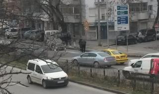 Кола се преобърна по таван в Пловдив, пострада жена