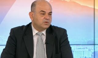 Владимир Иванов: Основните храни са поскъпнали с 19,5% за година, презапасяването не е решение 
