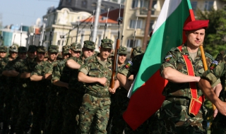 Генерална репетиция за военния парад на 6 май