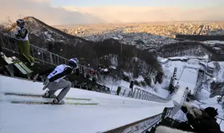 Куриоз! Крадец открадна и после върна екипировката на отбор по ски скокове