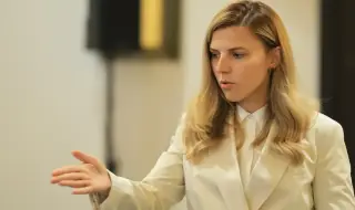 Министър Петрова привика украинския посланик заради дрона