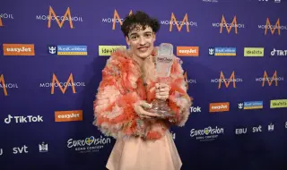 Първият небинарен победител на „Евровизия” бе посрещнат като герой в родината си (СНИМКИ)