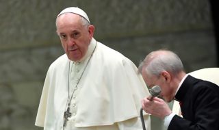 Папа Франциск пое контрола върху Малтийския орден
