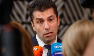 Петков в Брюксел: Искаме отсрочка за ембаргото за руския петрол до декември 2024 г.