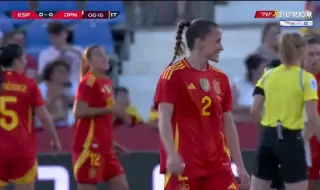 Световните шампионки от Испания започнаха с 5:0 на Европейското първенство в Швейцария