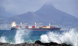 Южна Африка разследва участието на Иран във военноморските учения на БРИКС