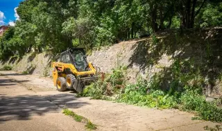 Започна плановото почистване на речните корита в София