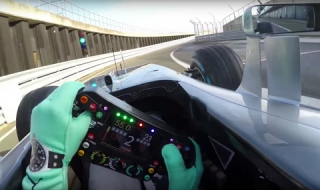 Новият болид на Mercedes през очите на пилота