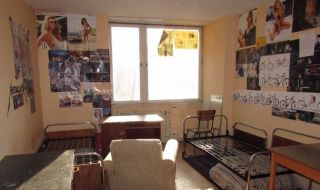 Студентите искат наемите да паднат наполовина