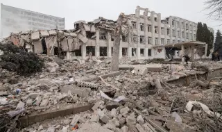 Шестима са убити при руски въздушни удари по украински градове