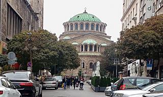 Спряха конкурса за ремонт на площад „Св. Неделя"