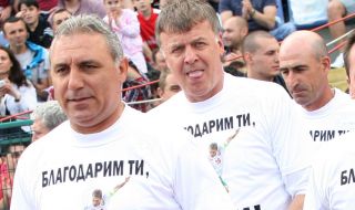 Стоичков отново засвидетелства уважението си към Наско Сираков