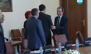 Кабинетът ще проведе първото си заседание за Новата година