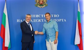 Спортният министър: Чака се последно разрешение за реконструкцията на стадион "Българска армия"