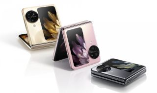 Oppo представи първия сгъваем смартфон „мида“ с три камери