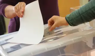 Частични местни избори се провеждат на няколко места в страната