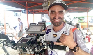 Мълния удари състезател на Рали Дакар