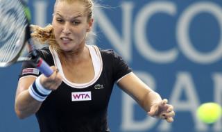 Тенисистка взриви интернет с фотоси (СНИМКИ)
