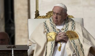 Папа Франциск: Отказът да се приемат мигранти е скандален и отвратителен