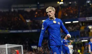 Челси се разделя с Гарначо 